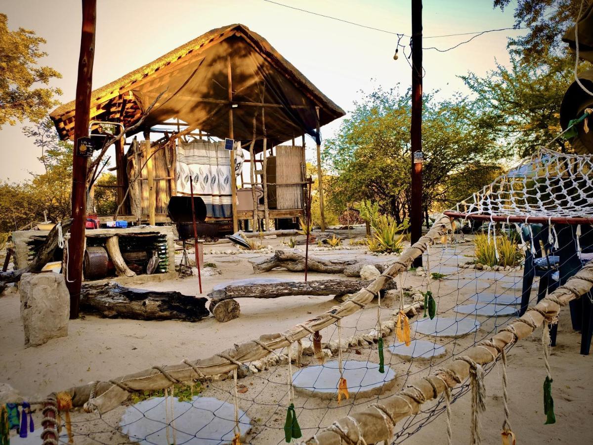Eselbe Camp Backpackers Vandrarhem Nata Exteriör bild
